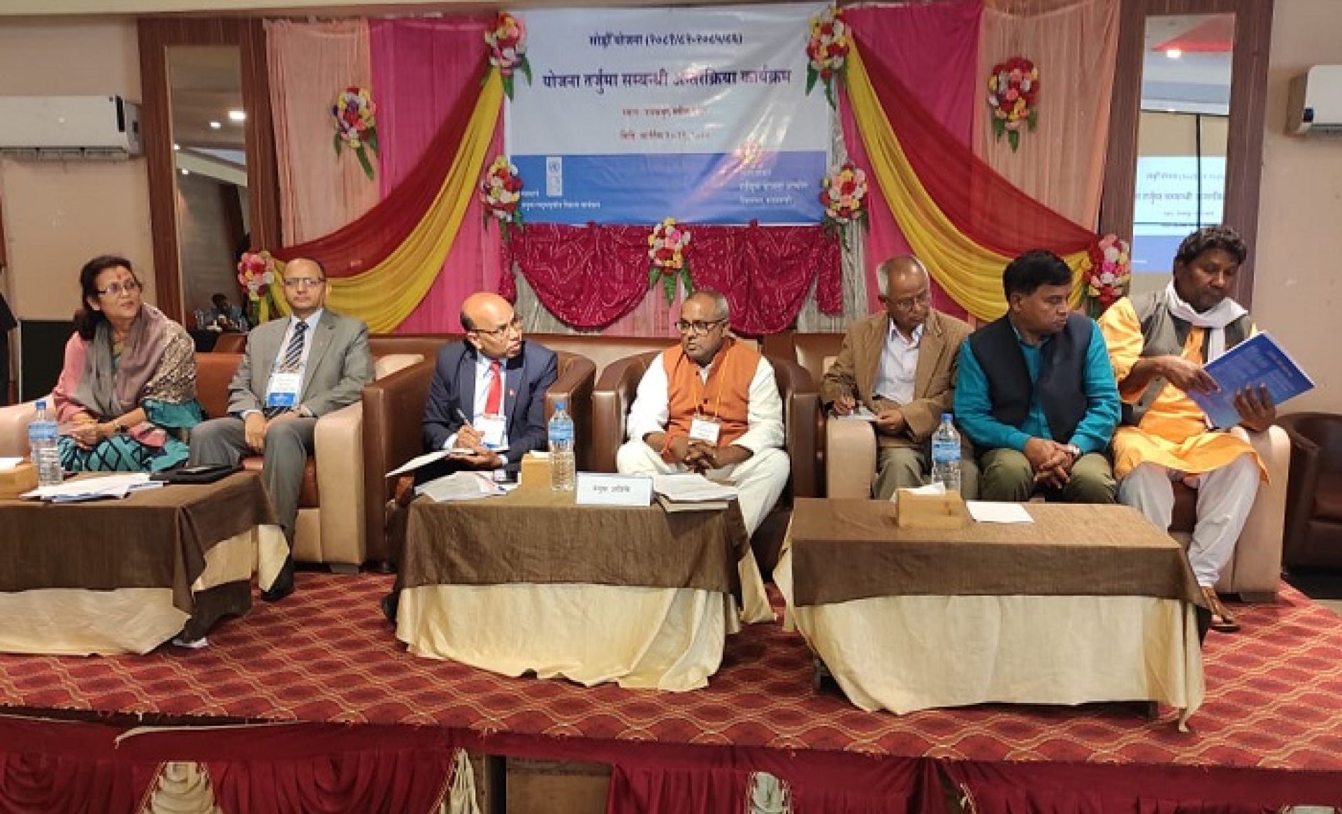 आयोगले लियो चार प्रदेशका मूख्यमन्त्री र मन्त्रीहरुसँग सुझाव, स्थानीय सरकारको पालो आज